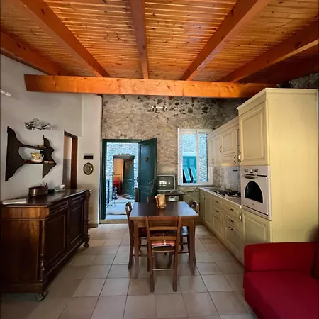 Casa Victoria - Full Equipped Stone House Дом отдыха *
