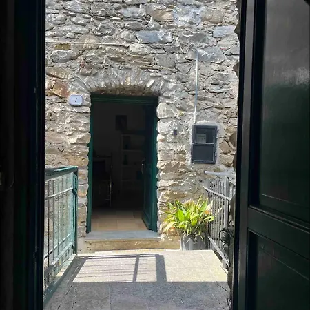 Dom wakacyjny Casa Victoria - Full Equipped Stone House